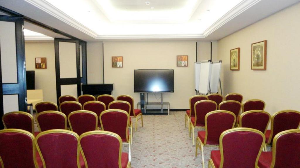 Mena Hotel Al Jubail Exterior photo