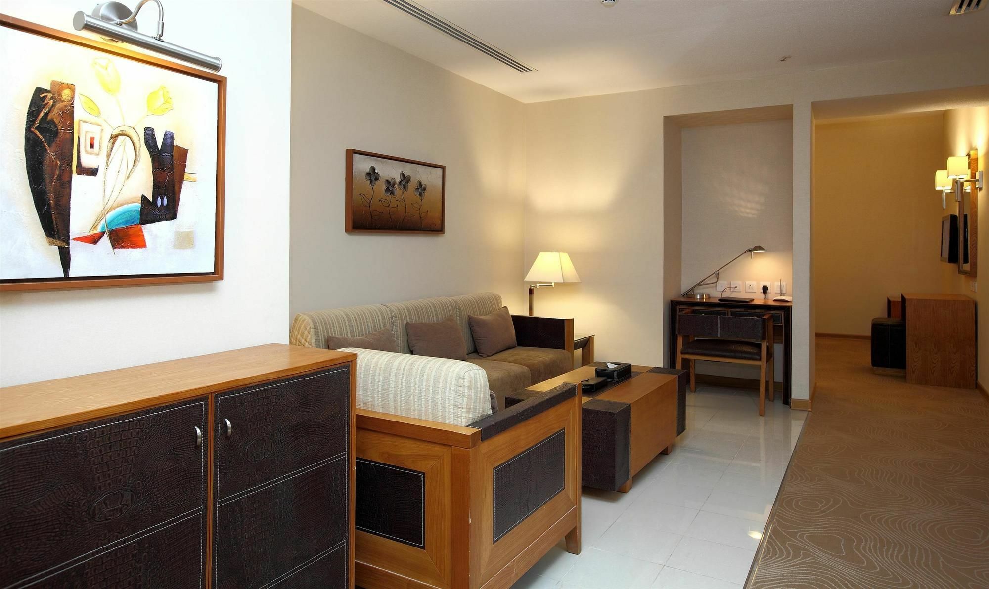 Mena Hotel Al Jubail Exterior photo